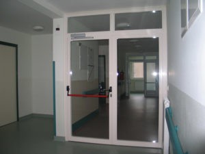 Алюминиевая дверь 1700×2000 мм. GFTD19204